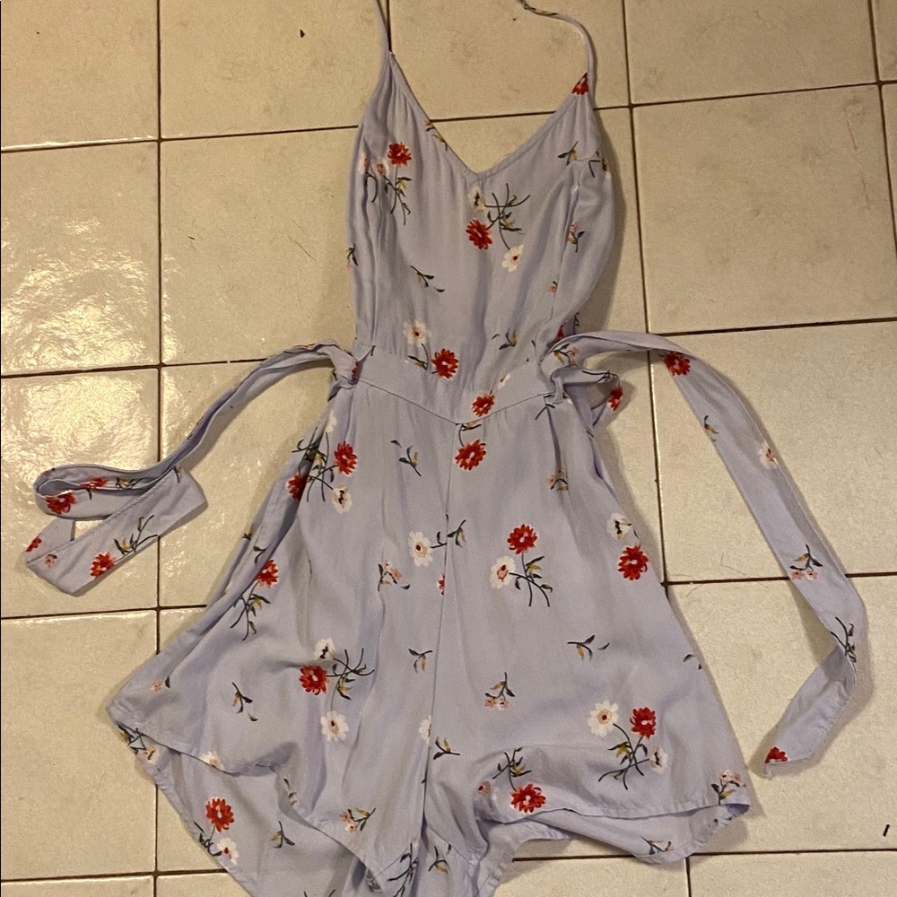 Hollister romper